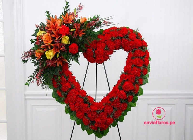 corazón clavel