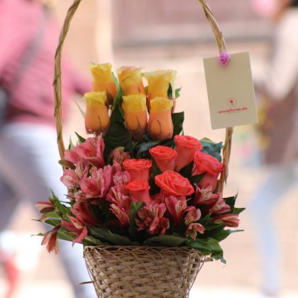 canasta floral