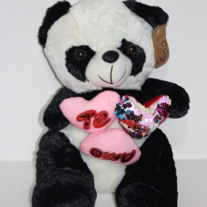 panda con 3 corazones