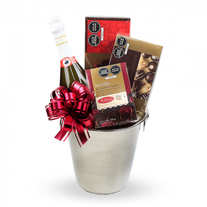 pack chocolates