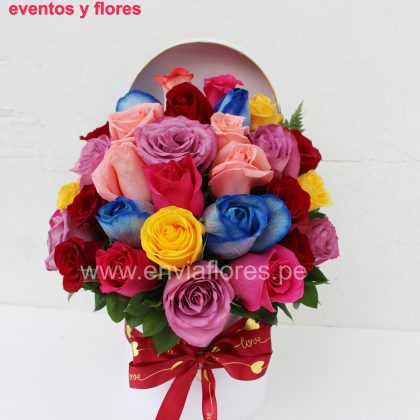 box primavera de 24 rosas