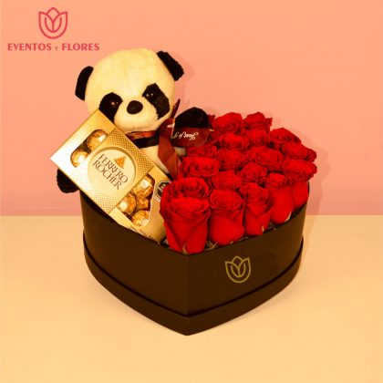 Box corazón 20 rosas, peluche, Ferrero y tarjeta con delivery en Cusco