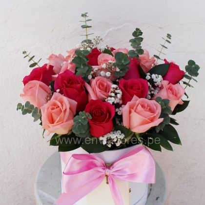 Box de 20 Rosas + Tarjeta