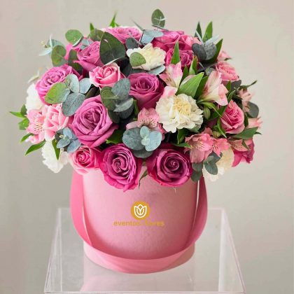 🌸✨ Dulce Serenidad – Box de Rosas, Claveles & Astromelias